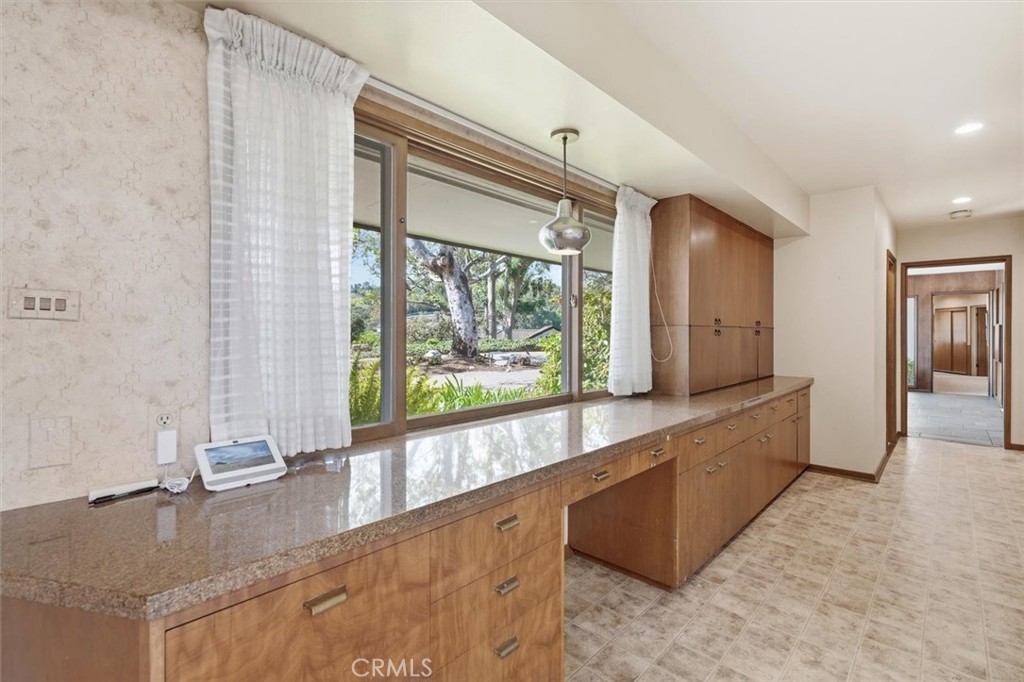 100 Saddleback Road Rolling Hills, CA 90274 - Photo 24 of 66