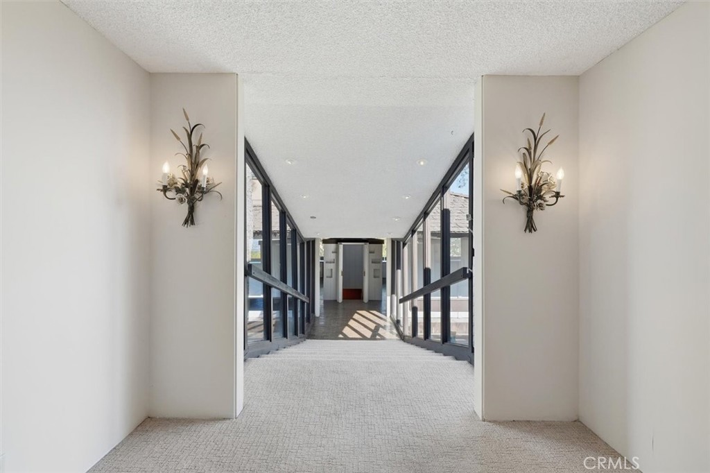 100 Saddleback Road Rolling Hills, CA 90274 - Photo 35 of 66