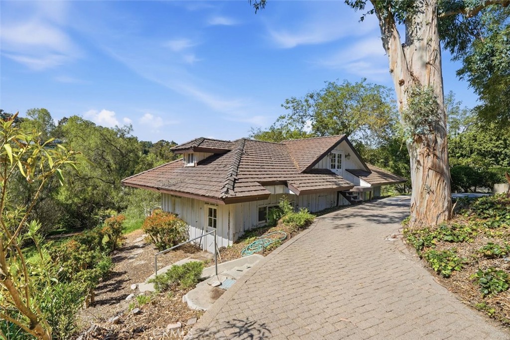 100 Saddleback Road Rolling Hills, CA 90274 - Photo 57 of 66