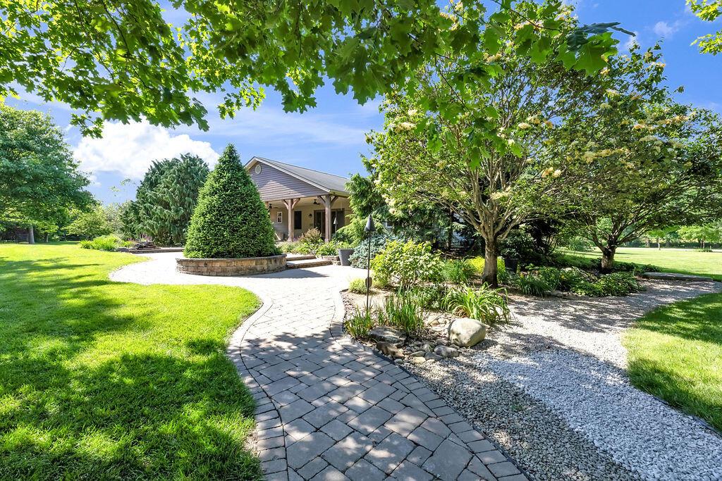 12118 Robins Road Westerville, OH 43082 - Photo 47 of 99