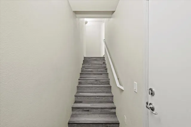 $340,000 | 2465 Genova Street, Unit 2, West Sacramento, CA 95691