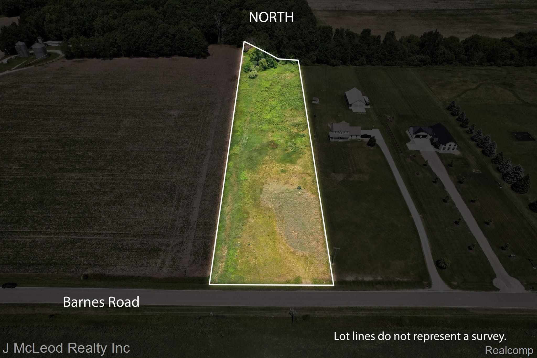 5160 Barnes Road Millington, MI 48746 - Photo 3 of 20 3-web-or-mls-5160 Barnes VL Millington -3.jpg