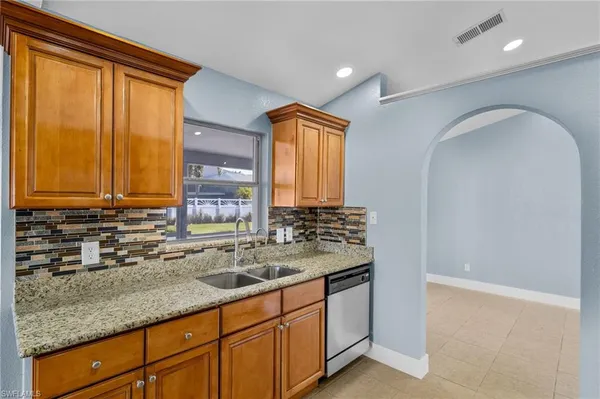 $1,850 | 1715 Northeast 2nd Avenue, Cape Coral, FL 33909