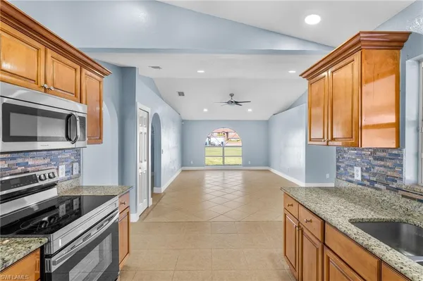 $1,850 | 1715 Northeast 2nd Avenue, Cape Coral, FL 33909