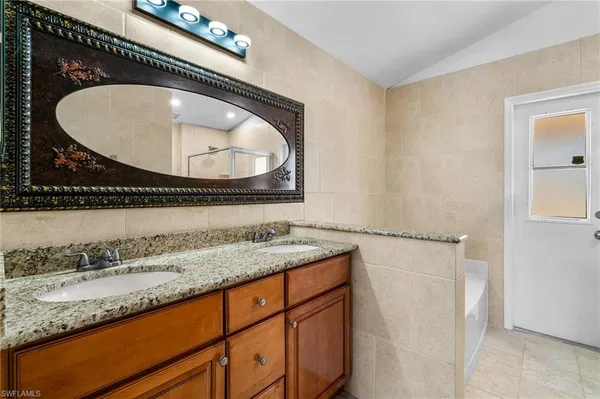 $1,850 | 1715 Northeast 2nd Avenue, Cape Coral, FL 33909