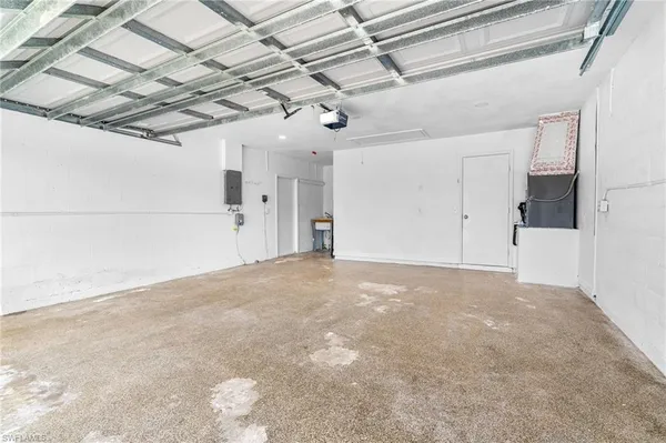 $1,850 | 1715 Northeast 2nd Avenue, Cape Coral, FL 33909