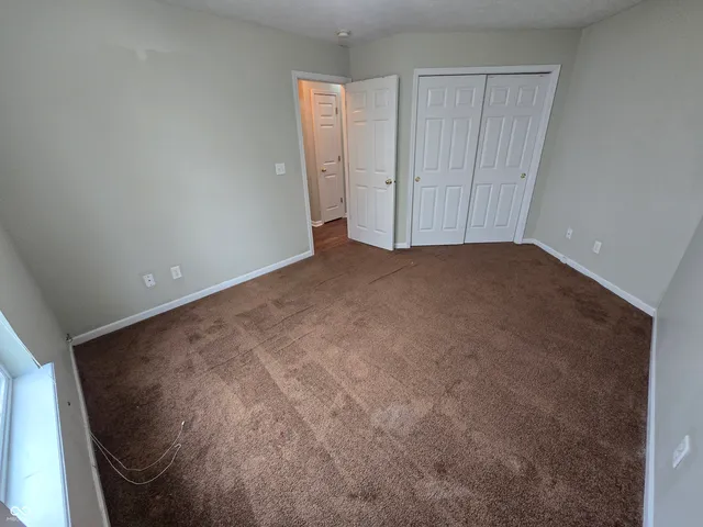 $324,900 | 654 Shortleaf Drive, Avon, IN 46123