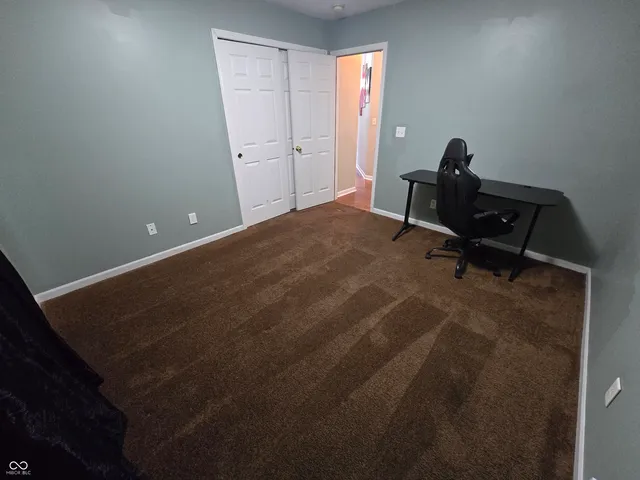 $324,900 | 654 Shortleaf Drive, Avon, IN 46123