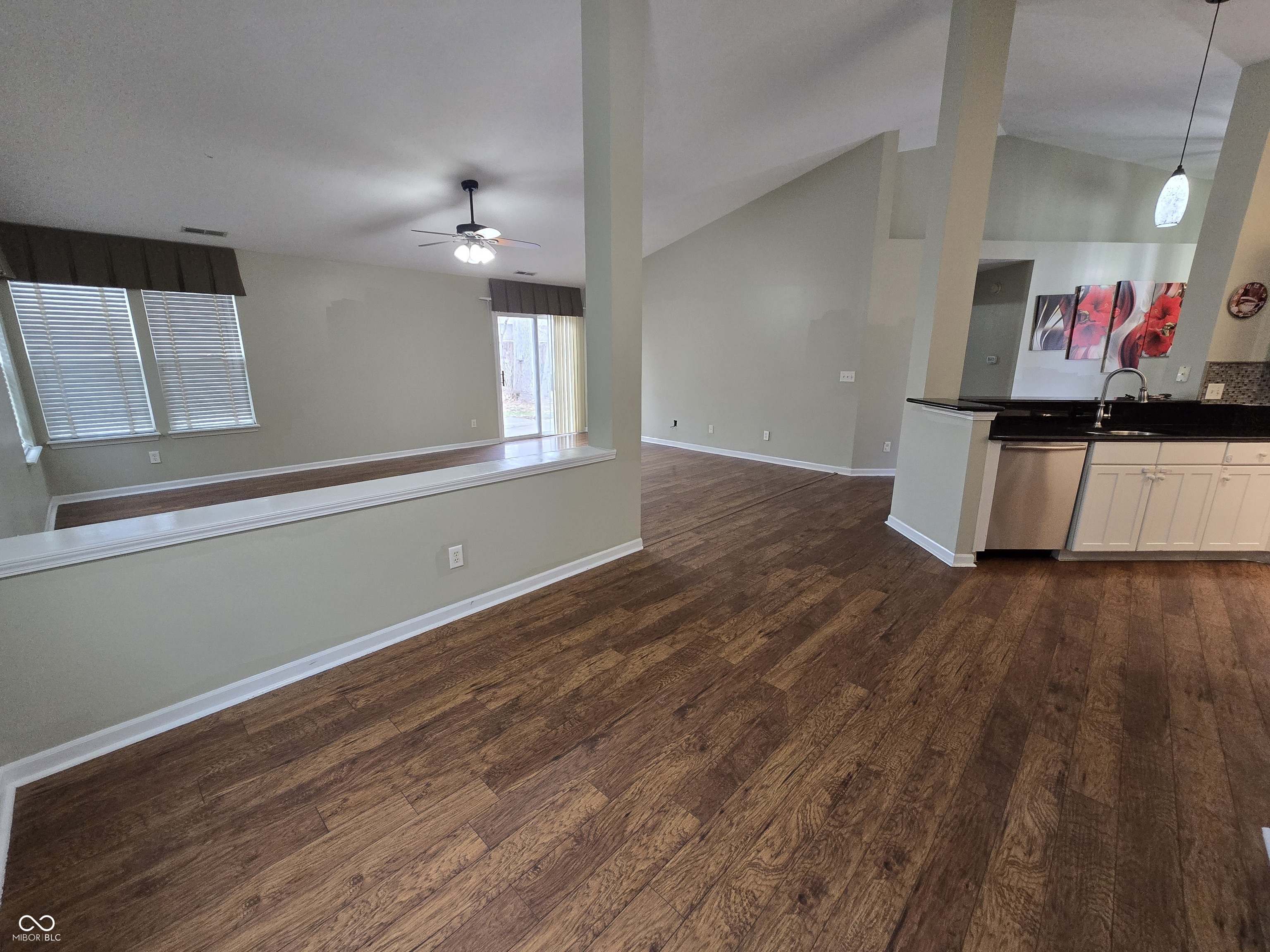 654 Shortleaf Drive Avon, IN 46123 - Photo 6 of 26