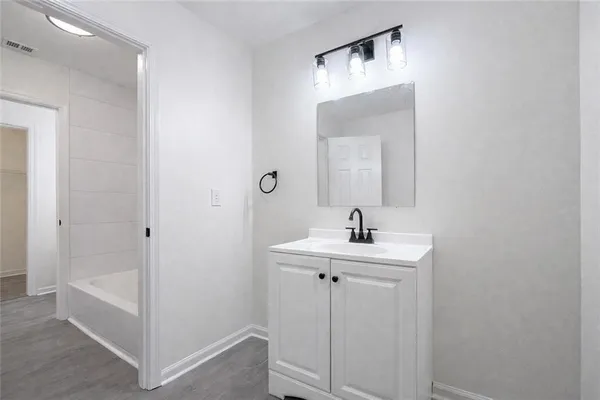 $2,100 | 2259 Sisk Street Northwest, Atlanta, GA 30318