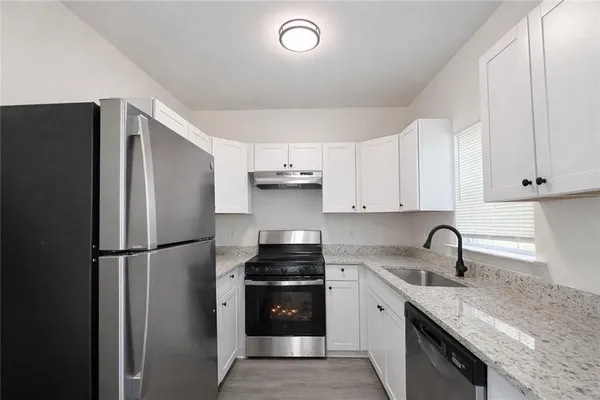 $2,100 | 2259 Sisk Street Northwest, Atlanta, GA 30318