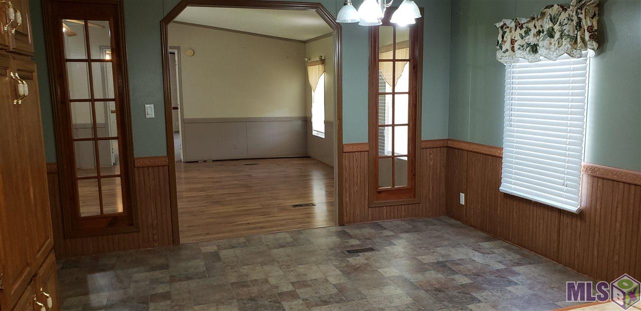 33705 Perkins Road Denham Springs, LA 70706 - Photo 11 of 39