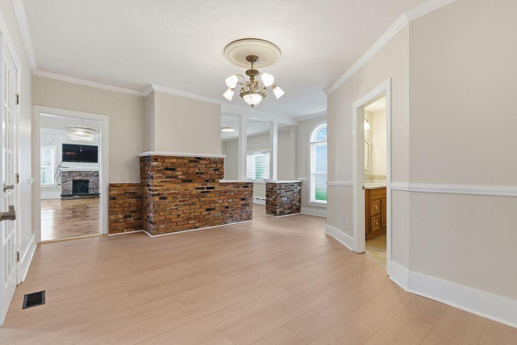 75 South Street Biddeford, ME 04005 - Photo 13 of 47 14_DSC02412