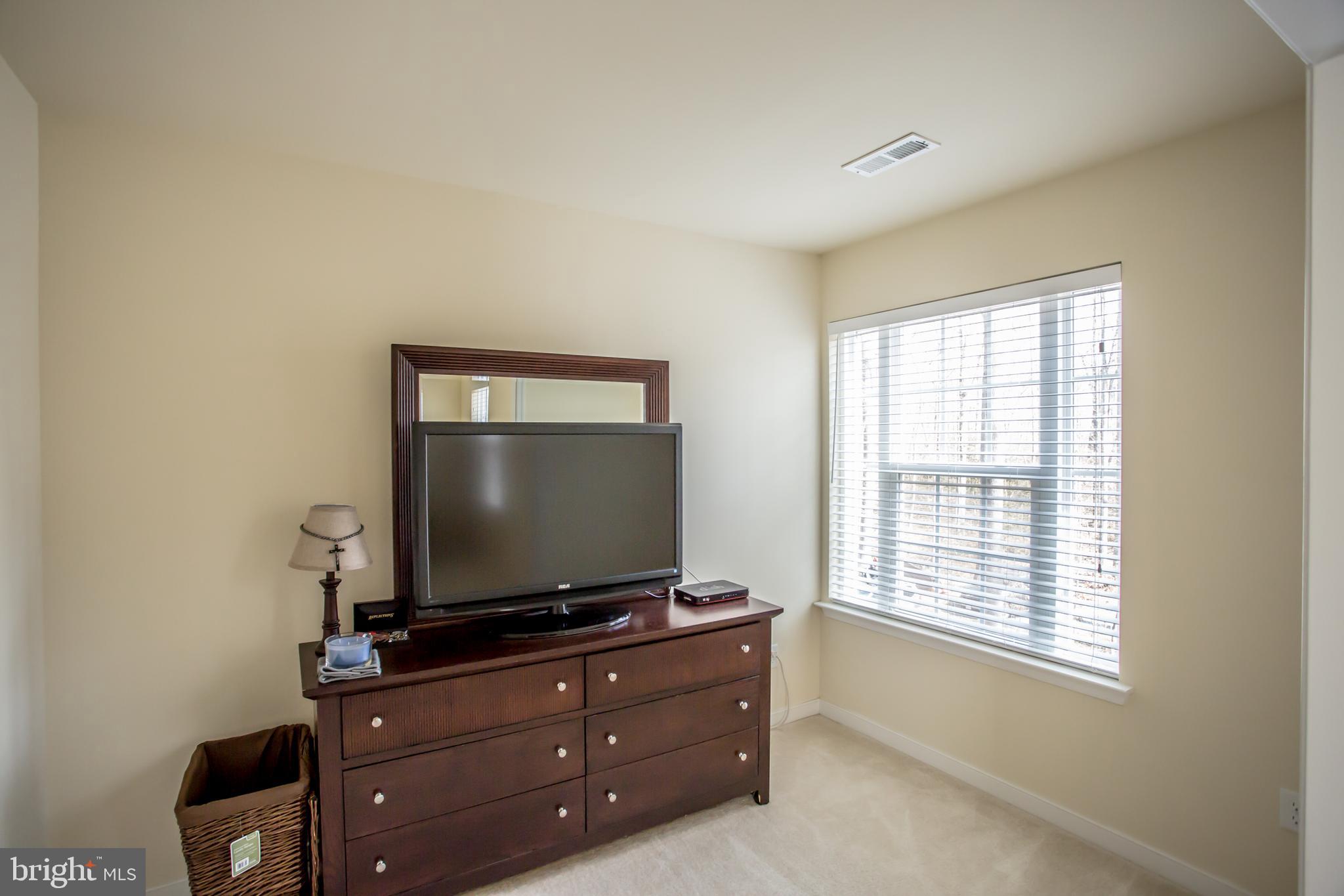 12450 Elk Run Church Road Midland, VA 22728 - Photo 22 of 41 Multi-purpose sitting room in master Bedrom