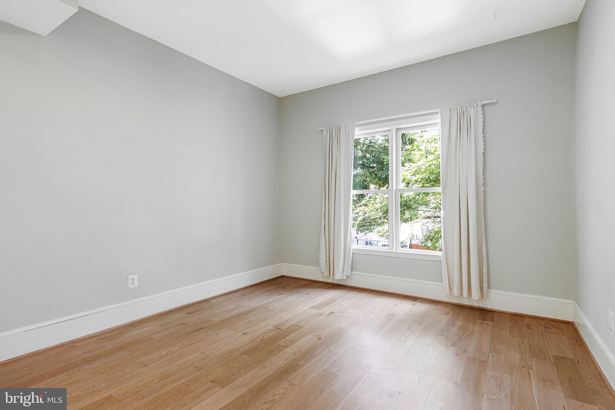 822 5th Street Northeast Washington, DC 20002 - Photo 37 of 48