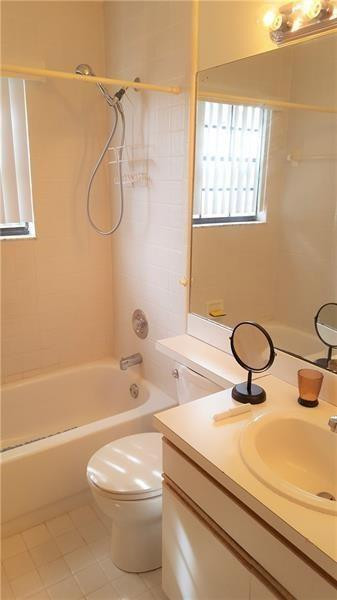 18939 Red Coral Way Boca Raton, FL 33498 - Photo 22 of 25 Photo 23