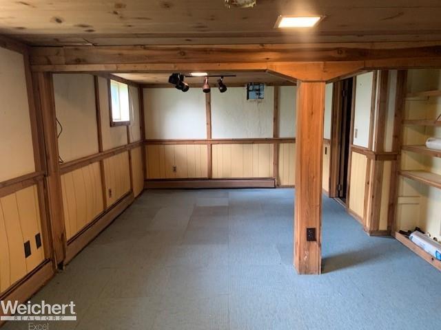 895 East Avon Road Rochester Hills, MI 48307 - Photo 25 of 26