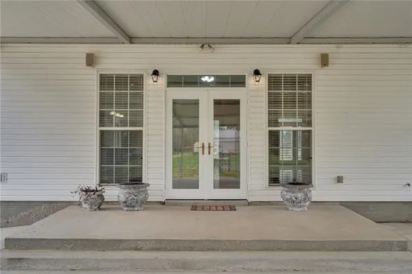 $630,000 | 9474 Barataria Boulevard, Marrero, LA 70072