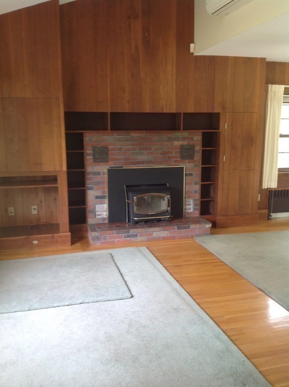 52 Clapp Road Rochester, MA 02770 - Photo 6 of 23