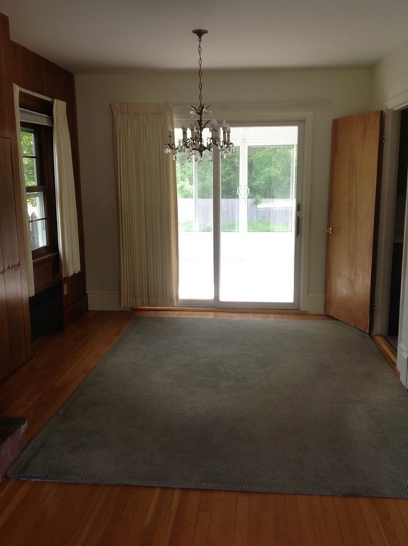 52 Clapp Road Rochester, MA 02770 - Photo 7 of 23