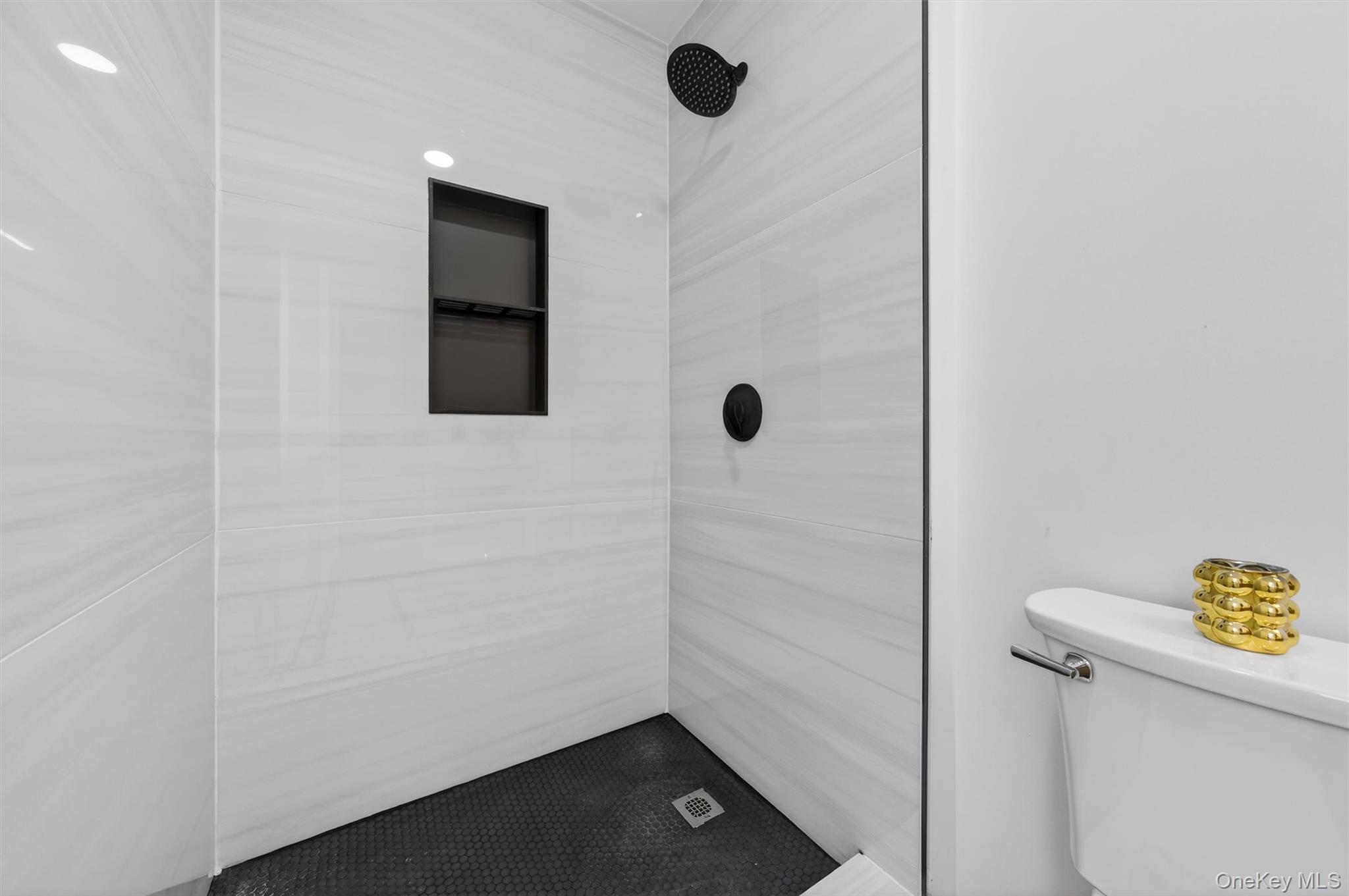 7 Edenville Road Warwick, NY 10990 - Photo 37 of 43 a bathroom with a shower