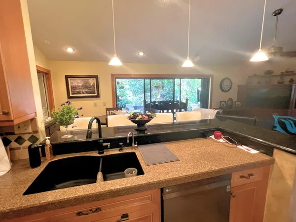 $1,373,000 | 7300 Northwest 44th Terrace, Coconut Creek, FL 33073