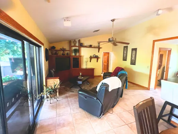 $1,373,000 | 7300 Northwest 44th Terrace, Coconut Creek, FL 33073