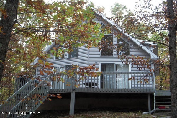 132 Ruffed Grouse Road Bushkill, PA 18324 - Photo 11 of 13 Front