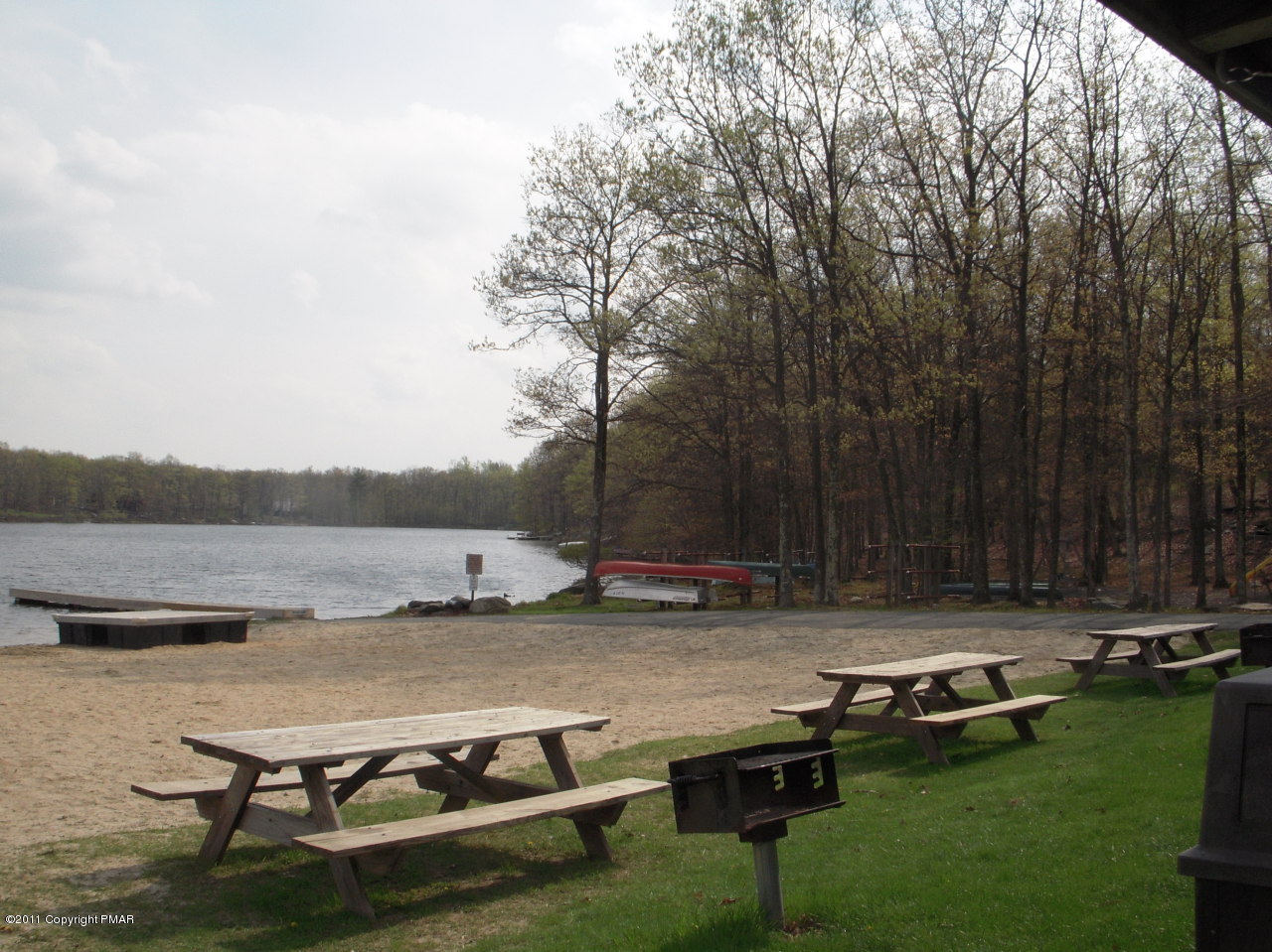 132 Ruffed Grouse Road Bushkill, PA 18324 - Photo 12 of 13 Lake