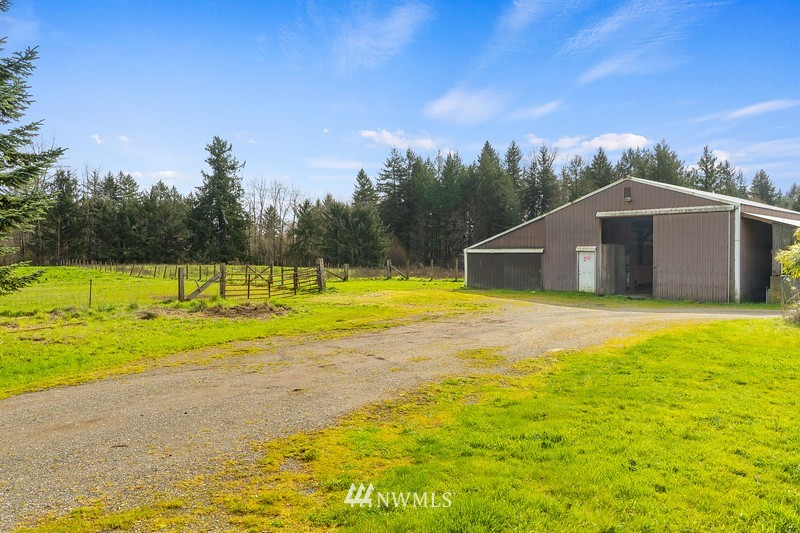 7548 Rainier Road Southeast Olympia, WA 98513 - Photo 28 of 38 Gallery Image 28