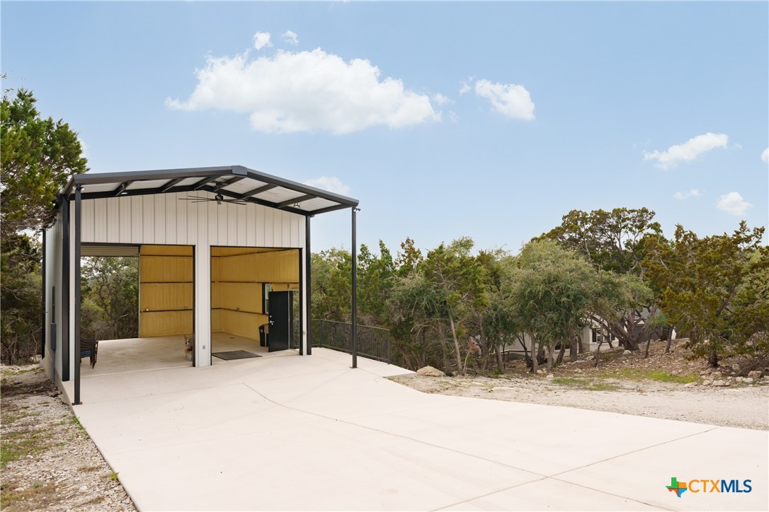 1382 Cottonwood Road Fischer, TX 78623 - Photo 29 of 33