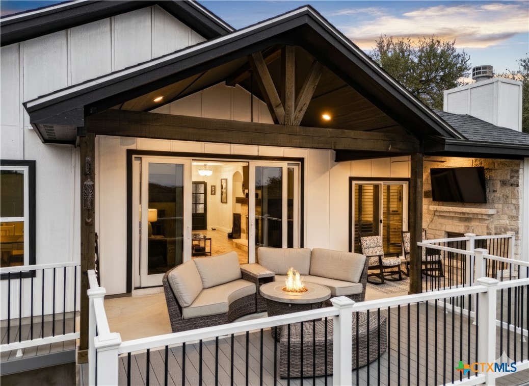 1382 Cottonwood Road Fischer, TX 78623 - Photo 5 of 33