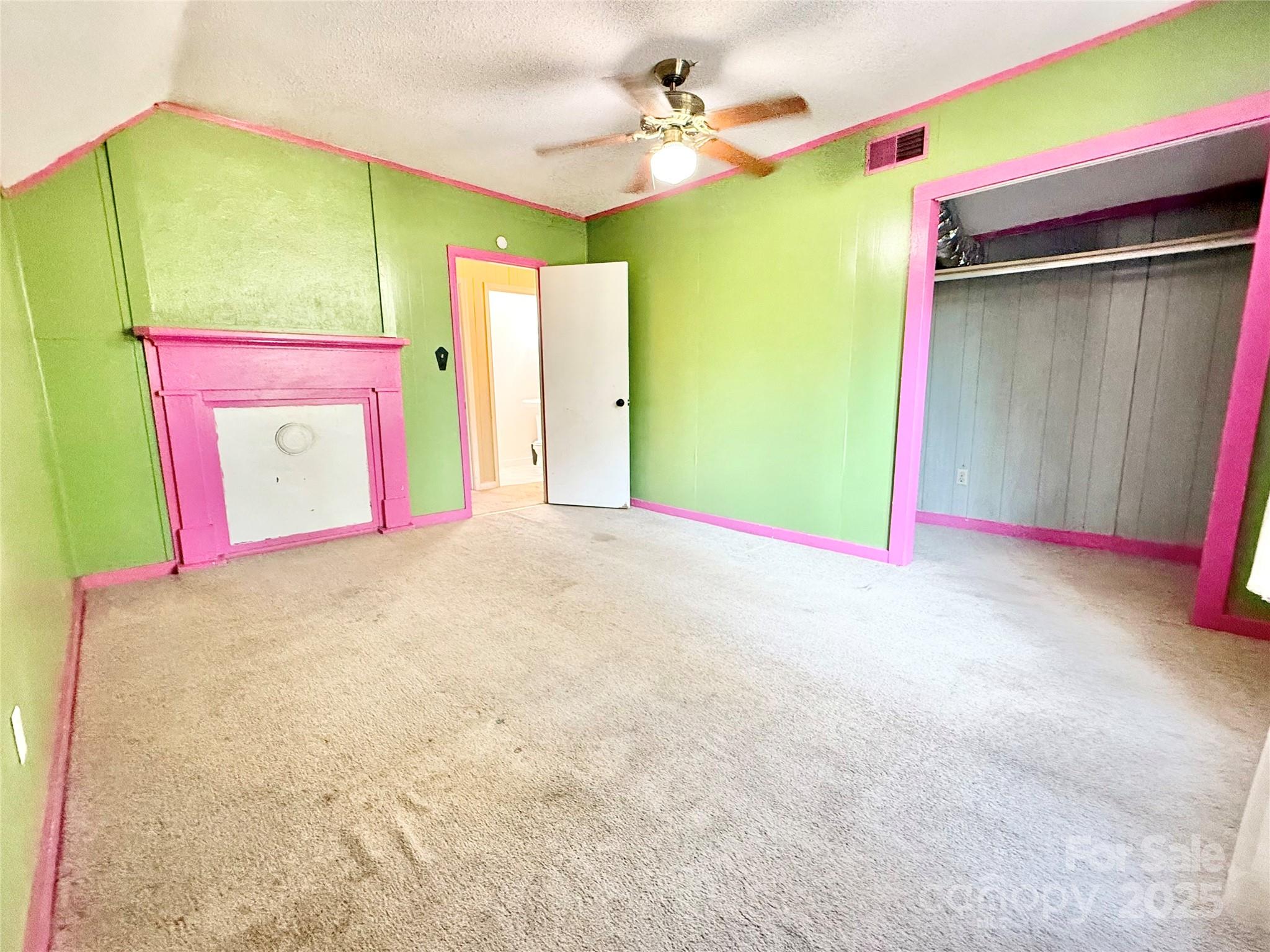 117 Pine Street Chester, SC 29706 - Photo 14 of 19 a view of an empty room