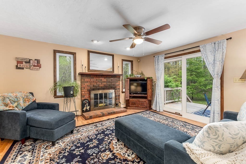77 Ring Road Kingston, MA 02364 - Photo 3 of 42 Gallery Image 3