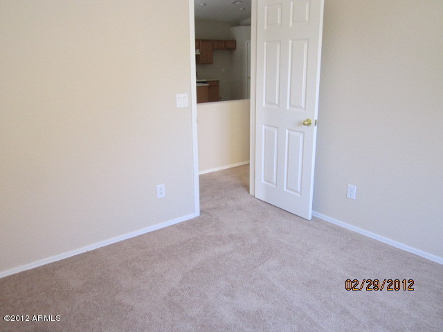 941 West Carter Road Phoenix, AZ 85041 - Photo 8 of 10 a view of an empty room
