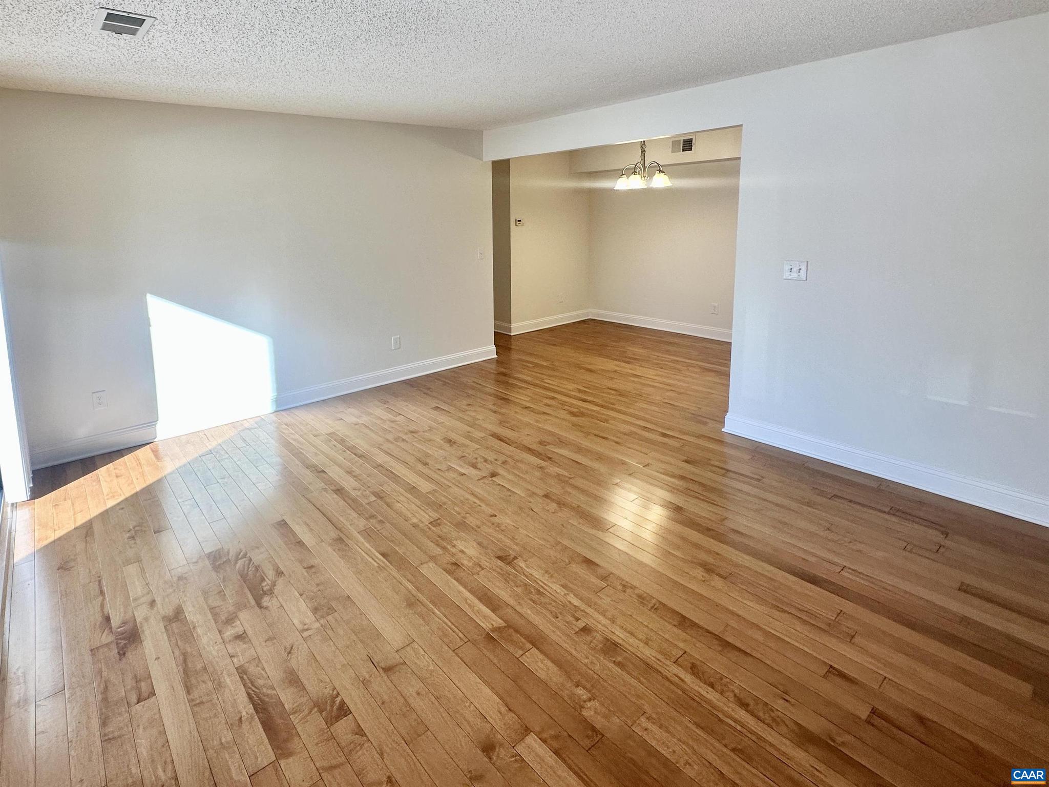114 Turtle Creek Road, Unit 8 Charlottesville, VA 22901 - Photo 4 of 10