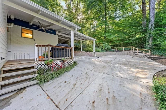 $500,000 | 2632 Defoors Ferry Road Northwest, Atlanta, GA 30318