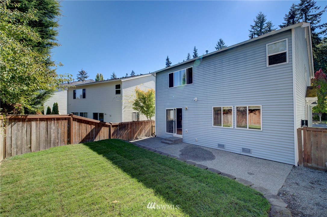 9218 Northeast 173rd Place Bothell, WA 98011 - Photo 17 of 19 Gallery Image 17