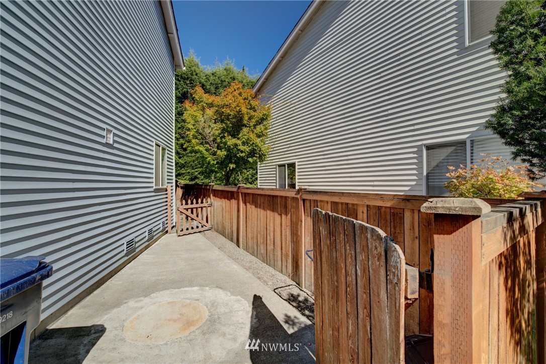 9218 Northeast 173rd Place Bothell, WA 98011 - Photo 19 of 19 Gallery Image 19