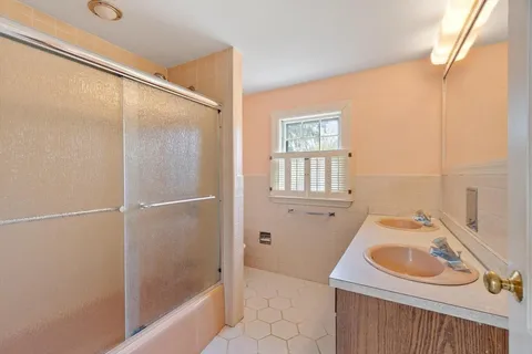 $1,225,000 | 1465 Sudbury Road, Concord, MA 01742