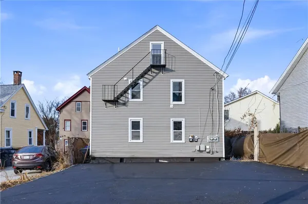 $1,500 | 43 Jenkins Street, Unit 3, Providence, RI 02906