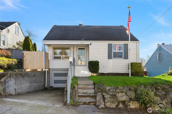 $899,000 | 347 Northwest 52nd Street, Seattle, WA 98107