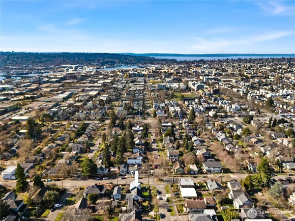 $899,000 | 347 Northwest 52nd Street, Seattle, WA 98107