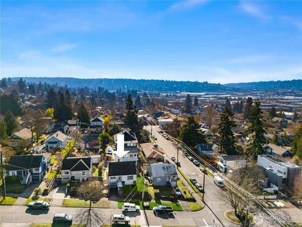 $899,000 | 347 Northwest 52nd Street, Seattle, WA 98107