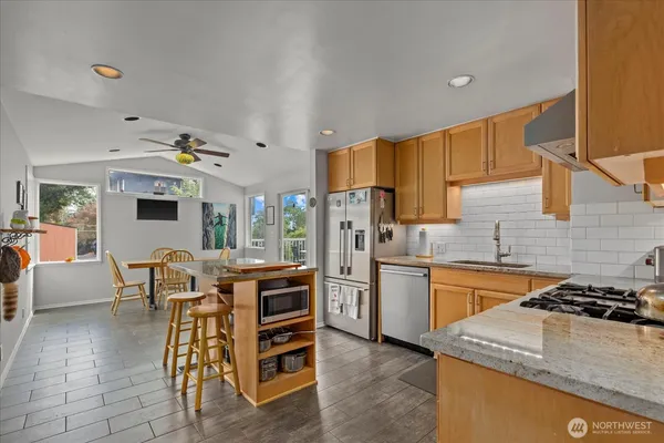 $899,000 | 347 Northwest 52nd Street, Seattle, WA 98107