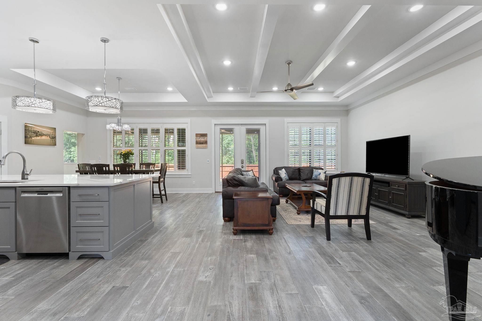 4120 Griffis Road Milton, FL 32583 - Photo 8 of 50 Gallery Image 8