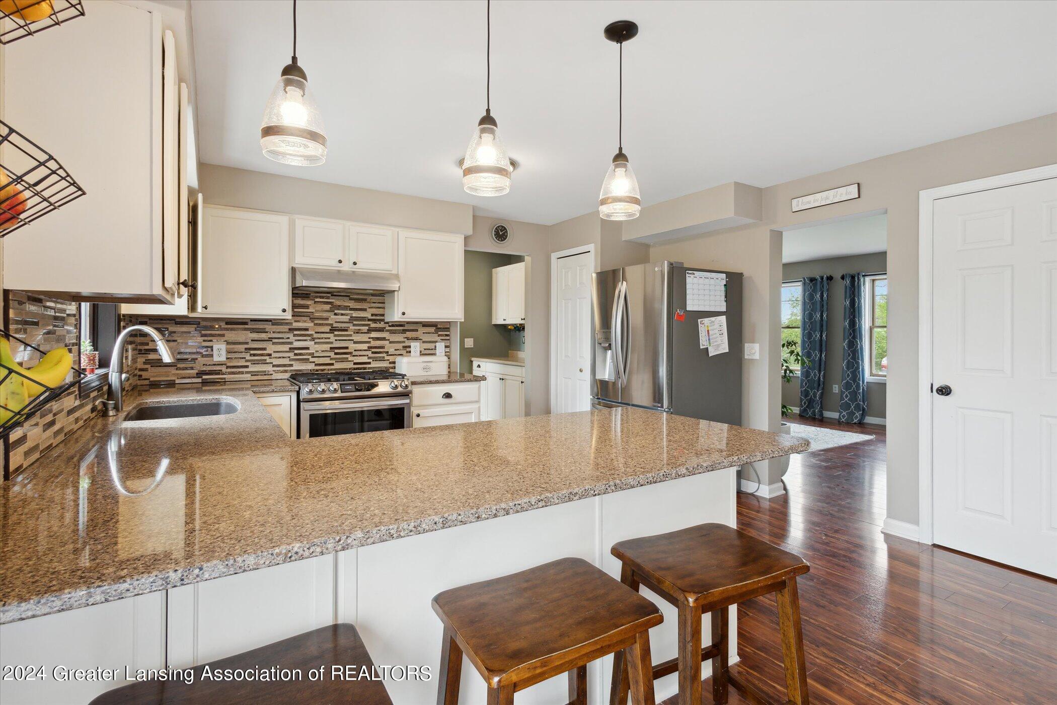 2050 Grovenburg Road Lansing, MI 48911 - Photo 18 of 58 18-2050-Grovenburg-Rd-Lansing-MI-48911-W