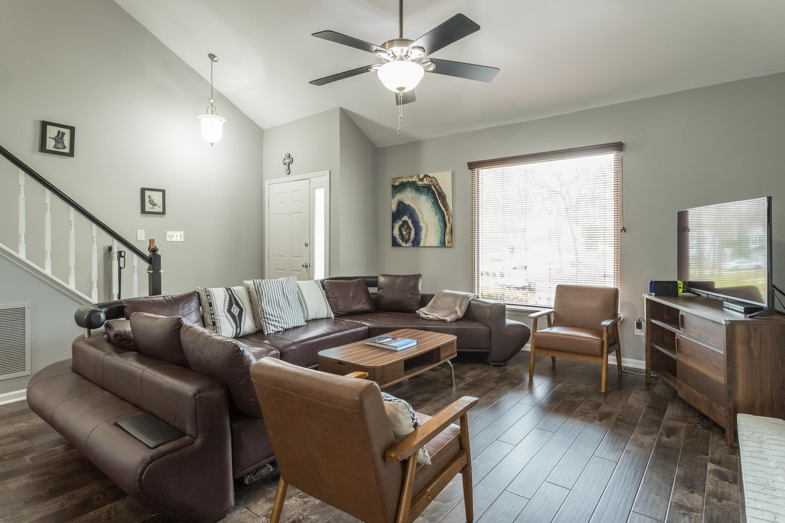 2124 Treverton Place Raleigh, NC 27609 - Photo 7 of 36 Photo 7