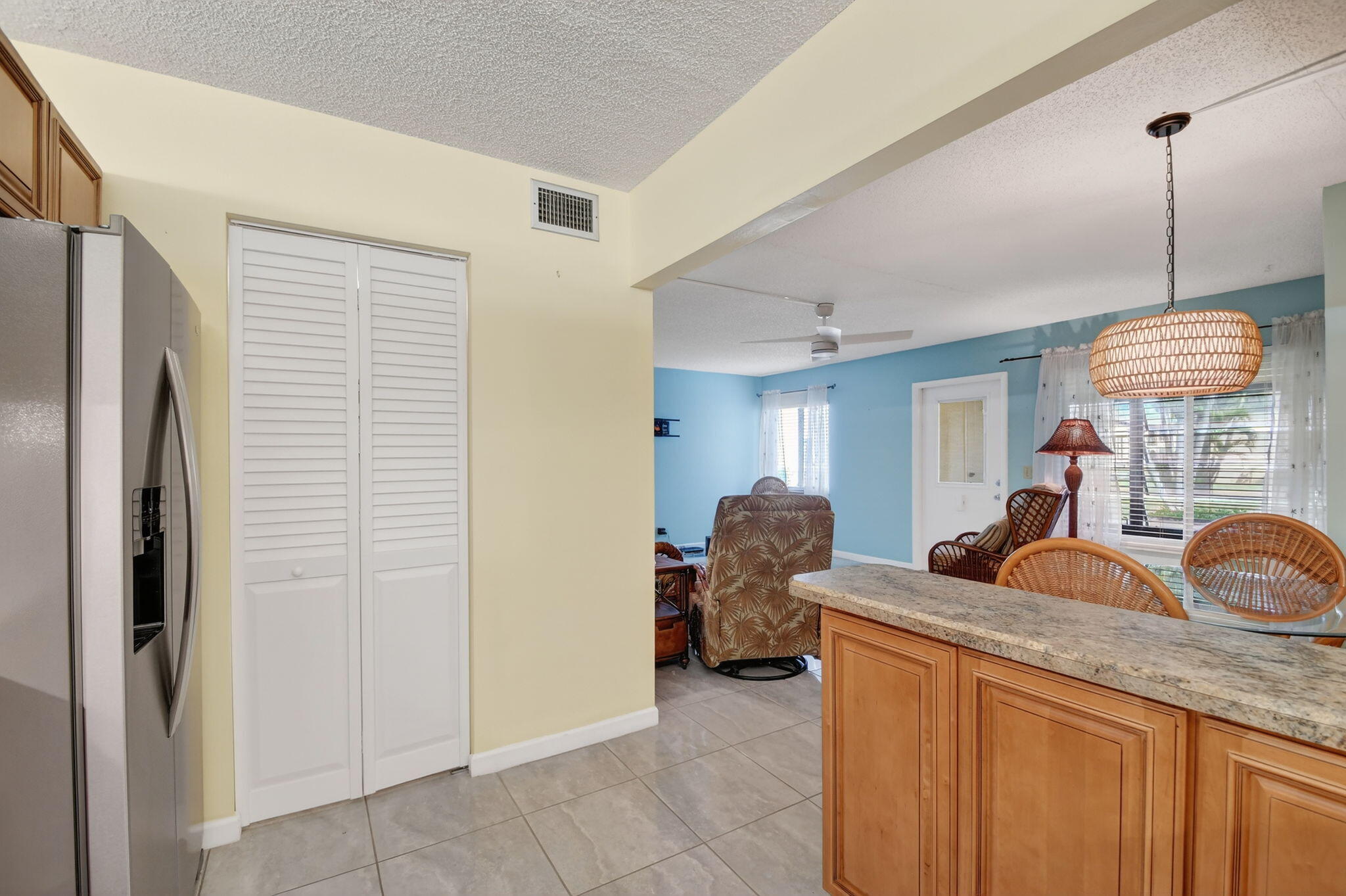 310 Pine Ridge Circle, Unit B1 Greenacres, FL 33463 - Photo 16 of 40 17-web-or-mls-DSC_2828