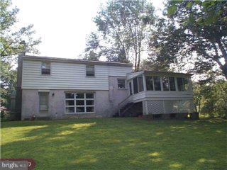 65 Hoover Road Huntingdon Valley, PA 19006 - Photo 6 of 6 Gallery Image 6